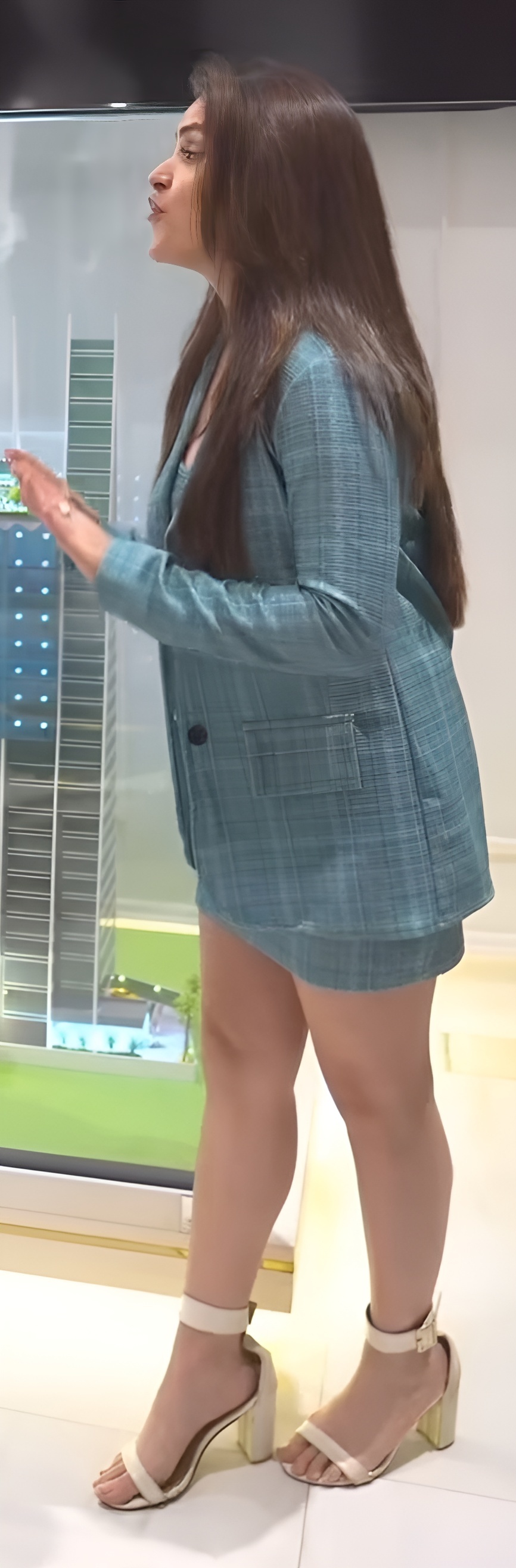 Simran Dhanwani 9